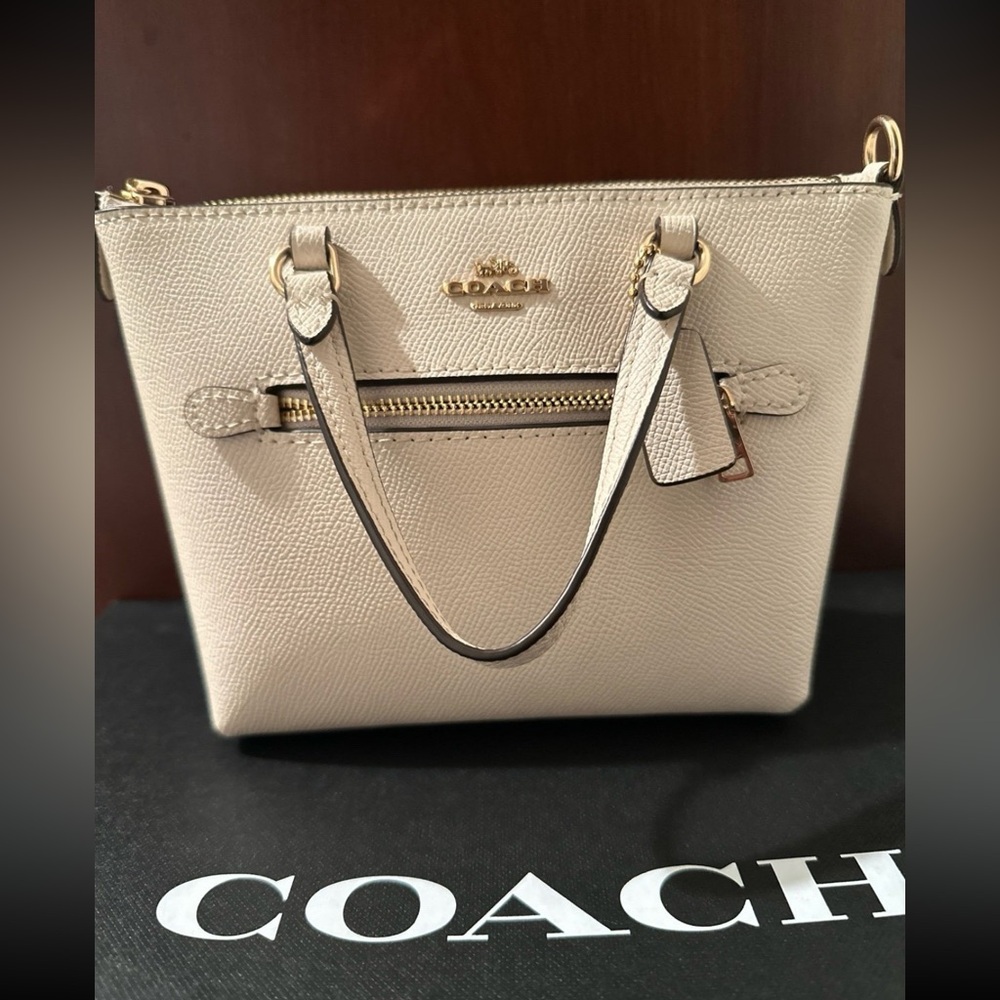 Small coach bag